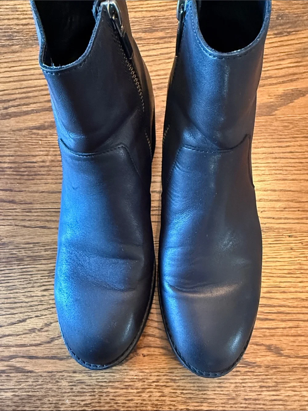Eileen Fisher platform 70’s inspired Black Leather Zip Ankle Booties 9 1/2